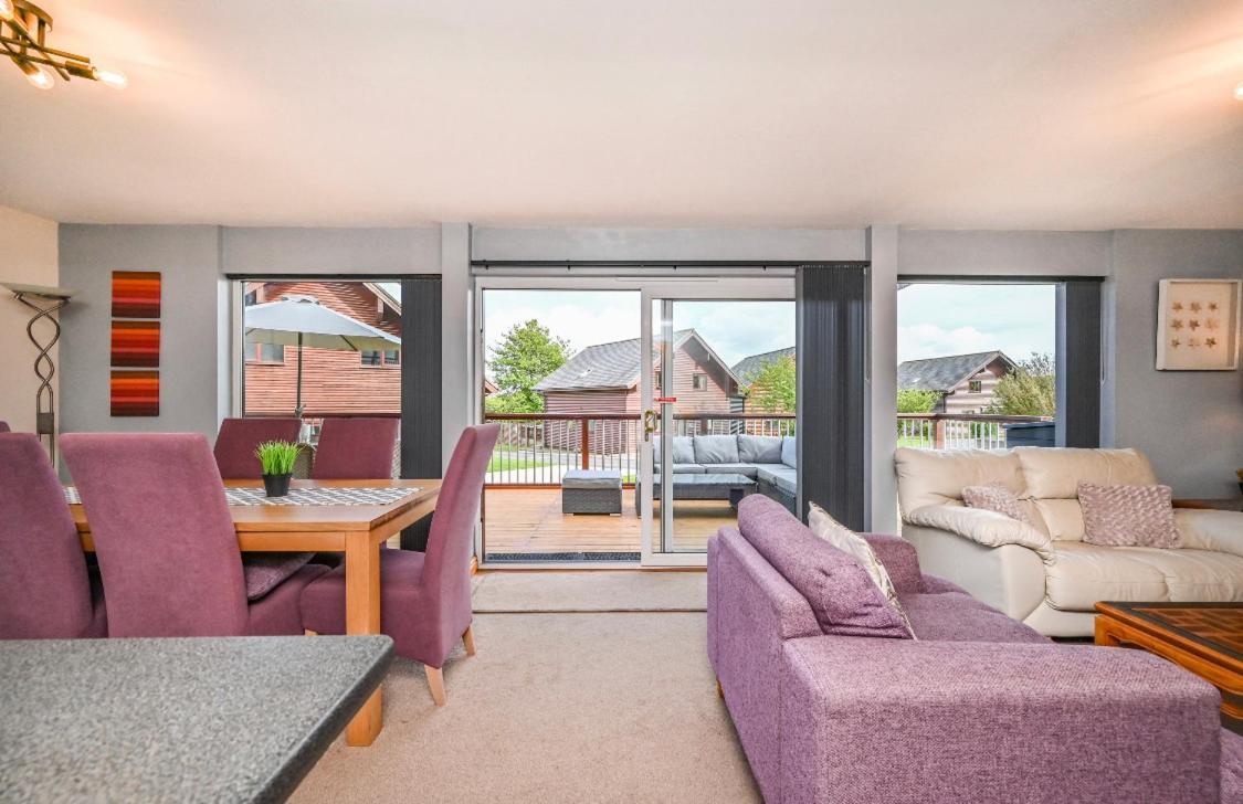 3 Bed Lodge With Ev Point Труро Екстер'єр фото
