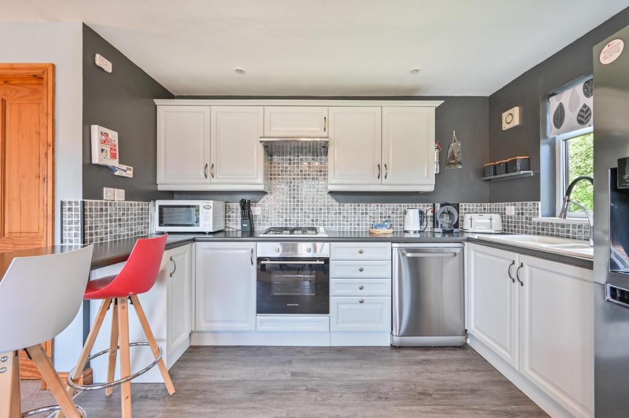 3 Bed Lodge With Ev Point Труро Екстер'єр фото
